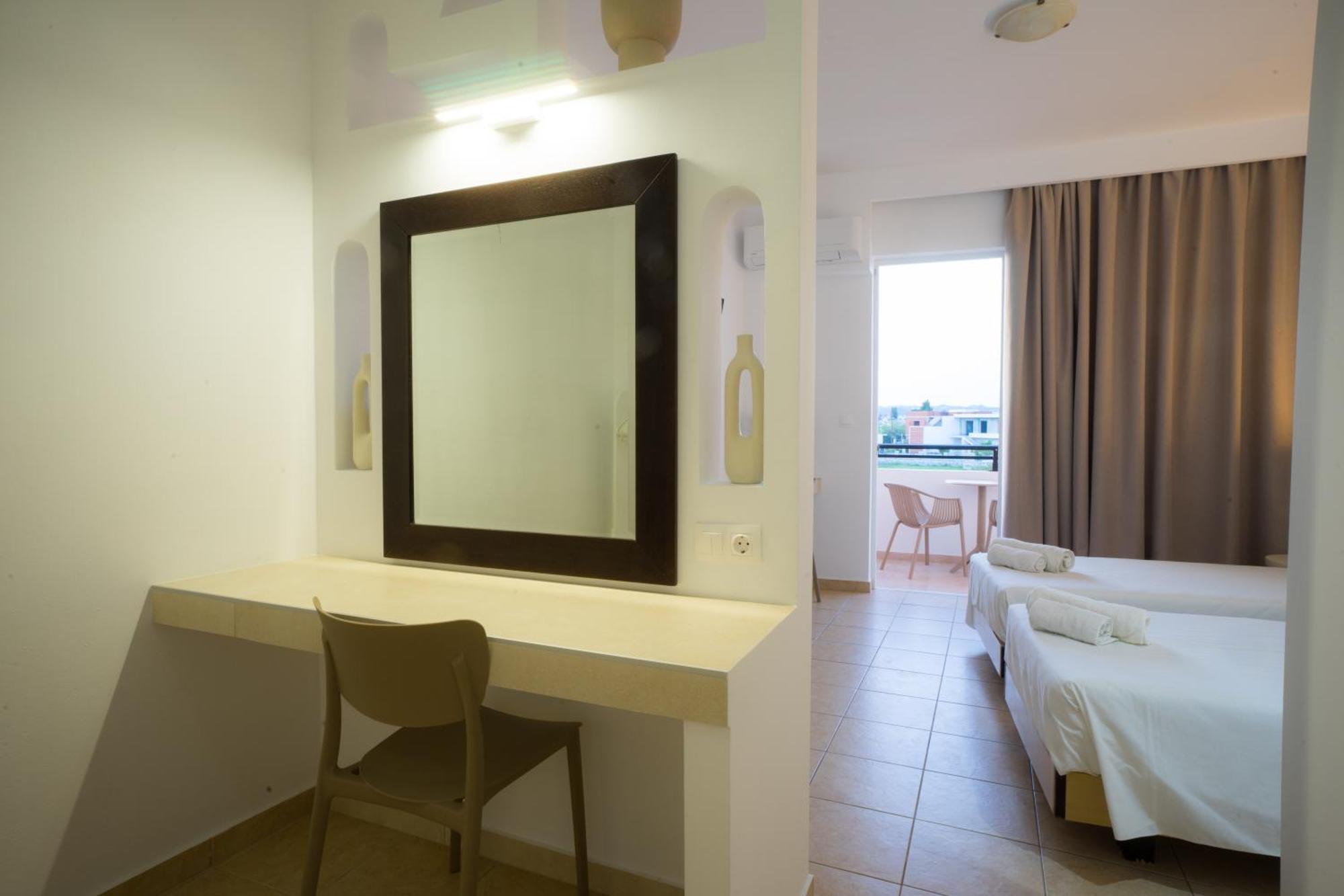 Diamond Apartments Фаліракі Екстер'єр фото